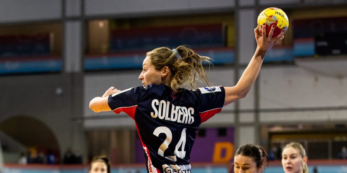 Sanna Solberg-Isaksen, Norge, Handball